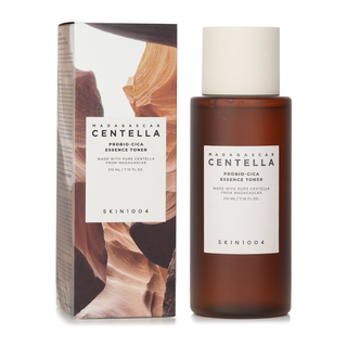 SKIN1004 Madagascar Centella - Probio-Cica - Essence Toner - 210 ml