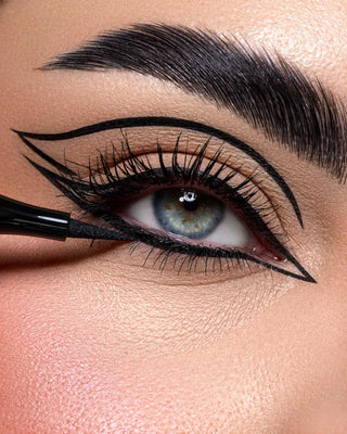 Eyeliner Pro Liner Subliminal 16H - Noir