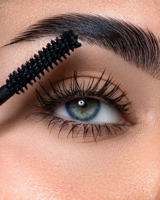 Mascara Universal Volume Waterproof
