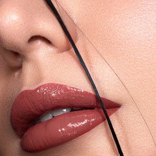 Lip Bondage - Rouge à lèvres liquide Vinyl