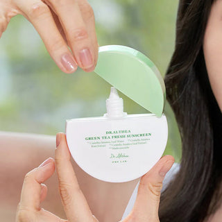 Green Tea Fresh Sunscreen- Protection solaire apaisante et rafraîchissante -  SPF50+ PA++++ - 45ml - photo 2 - Dr. Althea