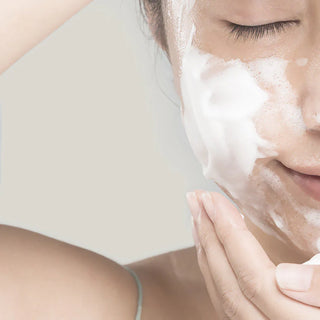 Heartleaf Succinic Moisture Cleansing Foam - 150 ml