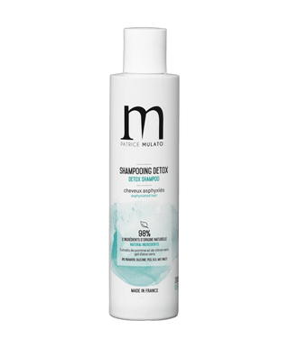 Shampoing détox anti-pollution - détouré