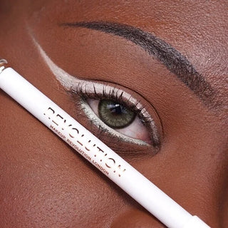 Streamline Eyeliner - Eyeliner Feutre Haute Précision - photo 23 - Make Up Revolution