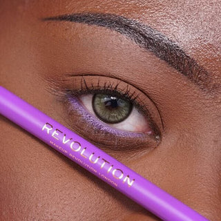 Streamline Eyeliner - Eyeliner Feutre Haute Précision - photo 12 - Make Up Revolution