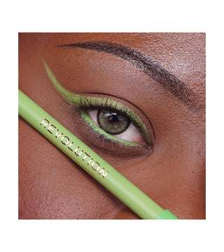 Streamline Eyeliner - Eyeliner Feutre Haute Précision - photo 6 - Make Up Revolution