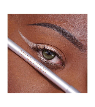 Streamline Eyeliner - Eyeliner Feutre Haute Précision - photo 18 - Make Up Revolution